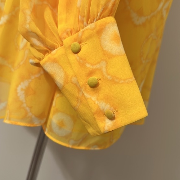 ALEXIS NWT Long Sleeve Yellow Luss Dress
Size XS Resortwear Boho Beachy Chic - Picture 8 of 13